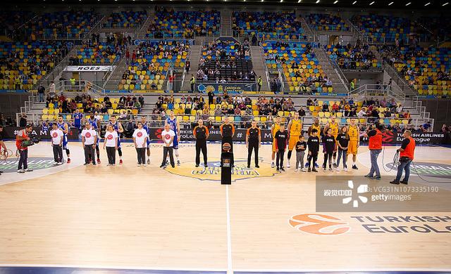 克雷莫内塞3-1博洛尼亚，瓦尔迪双响，帕耶罗破门（瓦尔迪梅开二度，帕耶罗建功，克雷莫内塞3-1力克博洛尼亚）