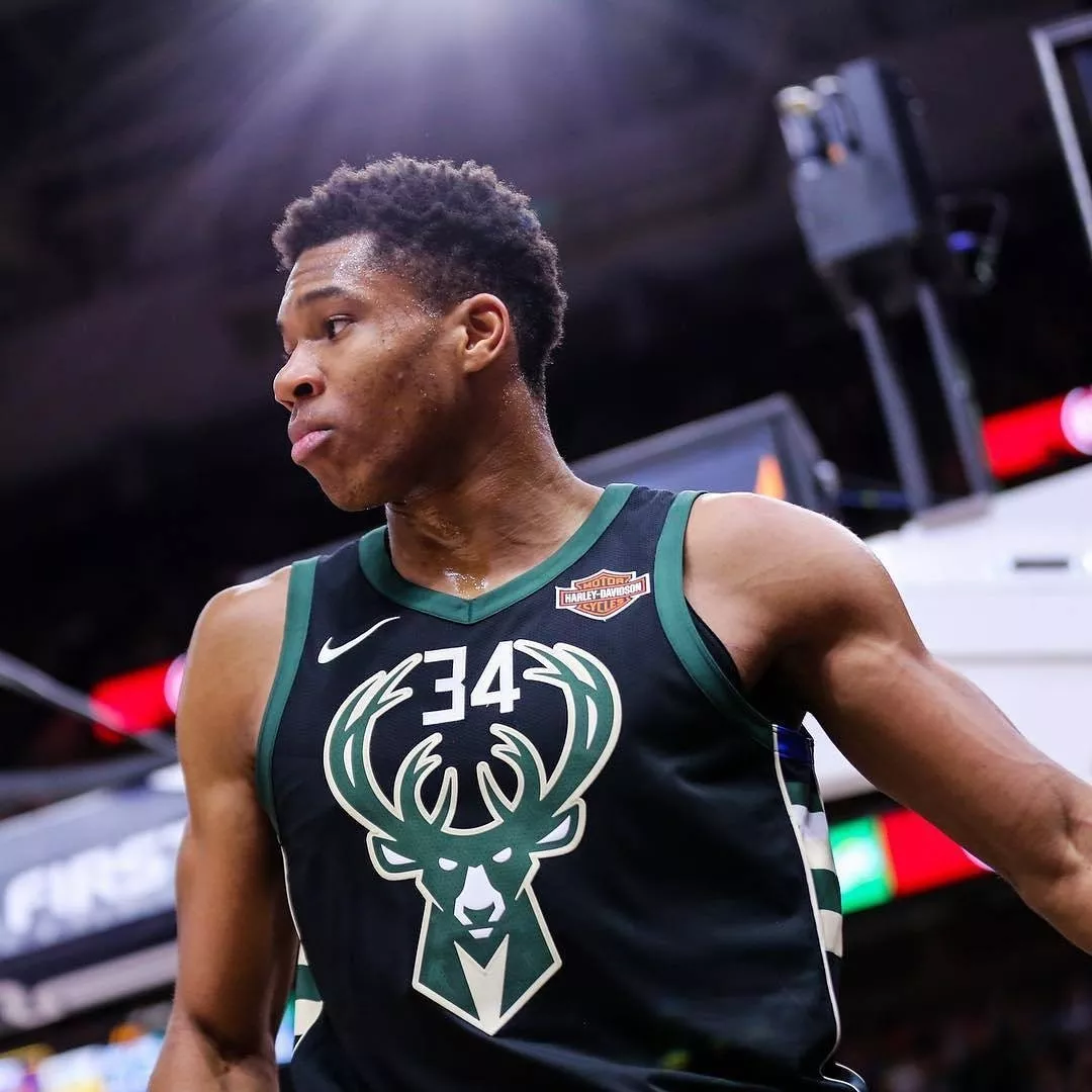 国安vs麦克阿瑟FC首发：塞鸟、张玉宁在列，法比奥替补（国安vs麦克阿瑟FC首发出炉：塞鸟携张玉宁先发，法比奥替补）