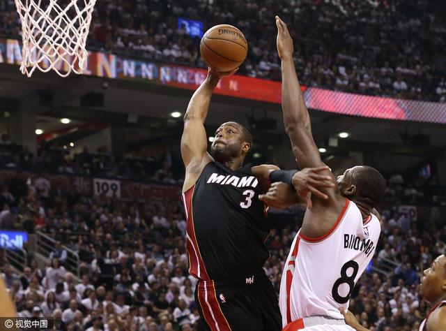 篮球盛宴已就位！主场门票火热在售（篮球盛典燃情开战，主场门票火爆抢购中）