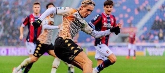 足球欧洲金童奖结果揭晓，新科得主含泪发声（欧洲金童奖揭晓，新晋得主哽咽发声）