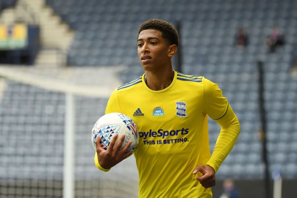 国际足联宣布创办U15世界杯，首届比赛将在2026年推出（国际足联将推出U15世界杯，首届赛事定于2026年举行）