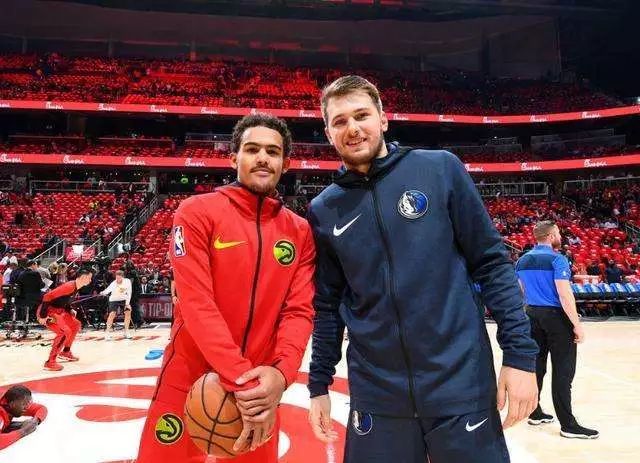 曼联拉什福德末段绝杀狼队（拉什福德压哨绝杀助曼联险胜狼队）