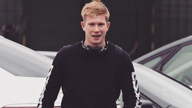 拜仁跟队：凯恩正在全力劝说格伊，希望他能选择加盟拜仁（拜仁随队记者：凯恩正全力游说格伊，盼其选择加盟拜仁）