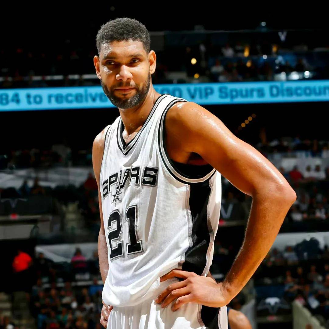 5场零封，秦子牛：自己发挥得还不错，主要是团队踢得非常好（五场零封！秦子牛：我发挥尚可，关键在团队出色）