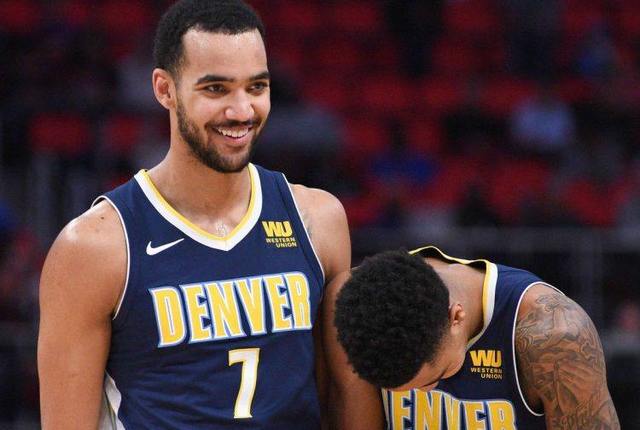 穆斯塔菲：阿森纳是赢球热门；拜仁要小心枪手的定位球（穆斯塔菲：阿森纳更被看好取胜，拜仁须提防枪手定位球）