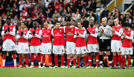 记者：申花今天下午飞赴天津，于汉超、戴伟浚等人随队出征（记者：申花今日下午启程赴津，于汉超、戴伟浚等随队出征）