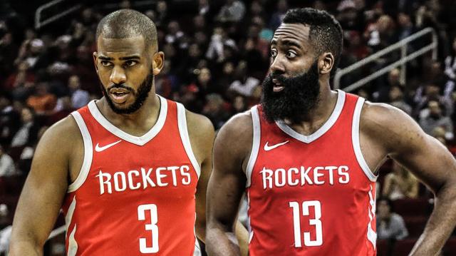 赫内斯：明年目标是德甲冠军；已准备庆祝活动？我们不想傲慢（赫内斯：下赛季目标德甲冠军；庆祝提前准备？不，我们不想显得傲慢）