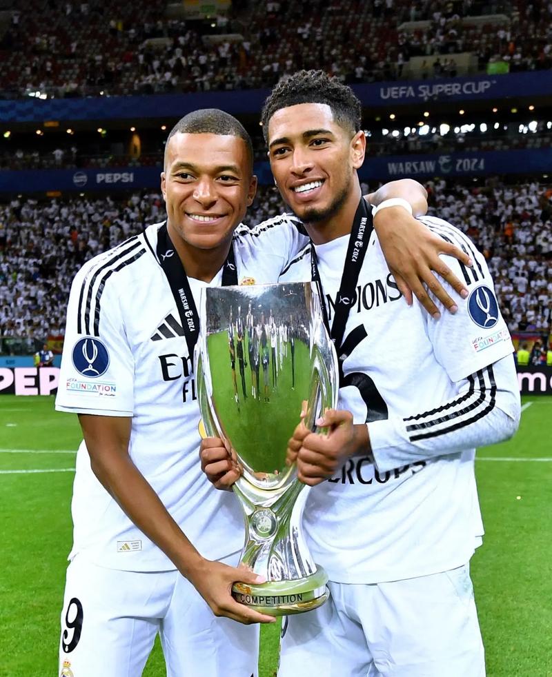 球队防守端数据大幅提升（球队防守效率显著攀升）