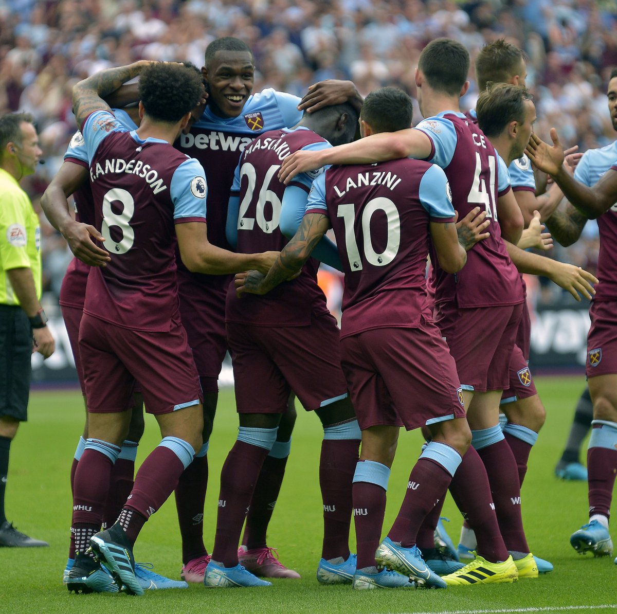 西蒙尼：小蜘蛛落选年度最佳候选？我不是决定他能否入选的人（西蒙尼回应小蜘蛛无缘年度最佳：是否入选不由我决定）