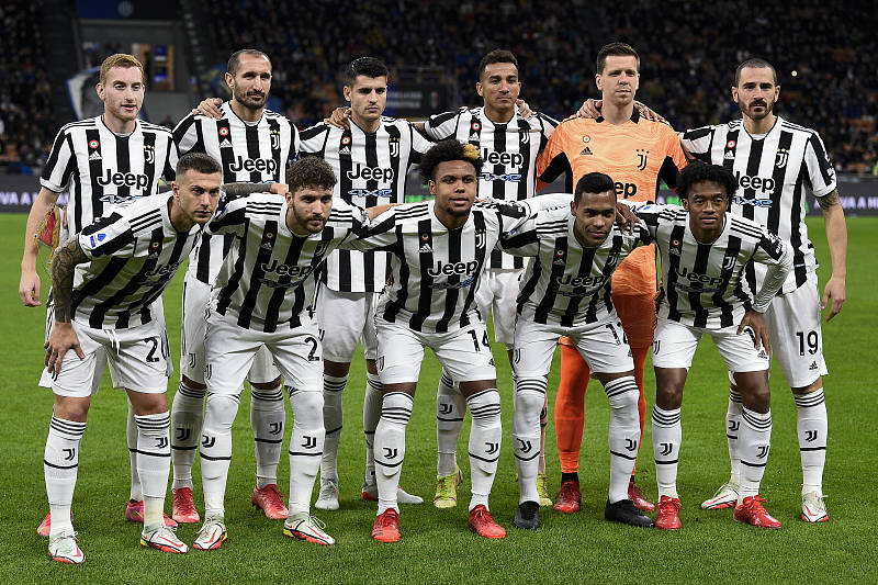 打破小贝纪录，布鲁日前锋福布斯是欧冠对巴萨传射最年轻球员（超越贝克汉姆！布鲁日前锋福布斯成欧冠对阵巴萨最年轻传射球员）